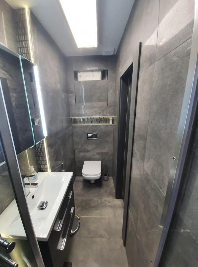 Monar City Center Apartment Free Parking Košice Exteriör bild